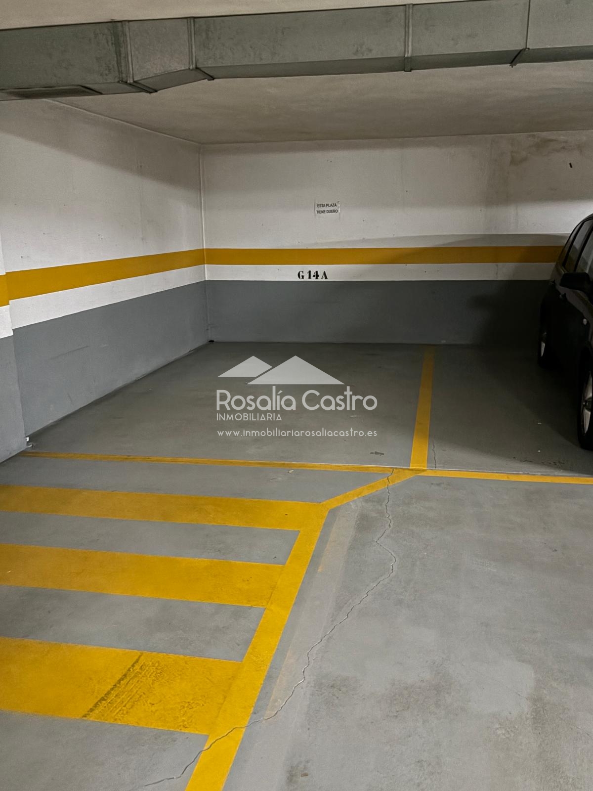 Plaza garaje amplia en pleno centro de Vigo . Zona Esquina Cuatro Bancos .. Garaje para alquilar, Arenal-Centro, Pontevedra