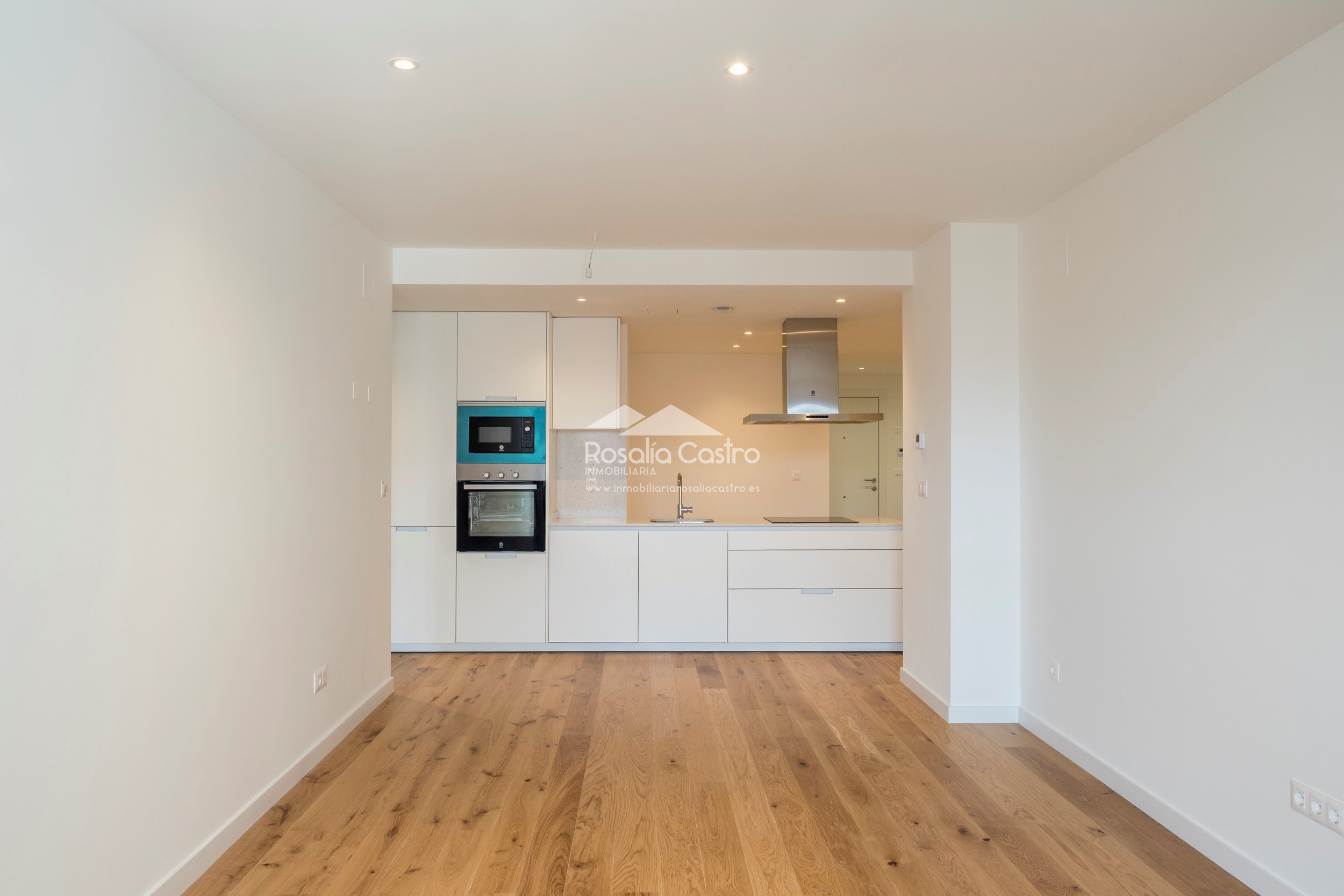 ALQUILER APARTAMENTO A ESTRENAR. Centro Urbano, Vigo, Pontevedra