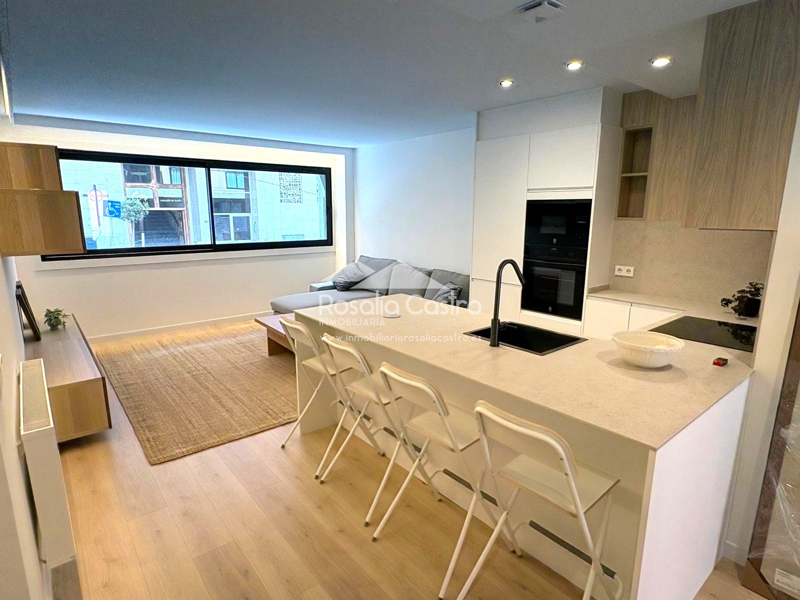 PISO CALLE NICARAGUA CON TERAZA 100M2. Piso en venta, Compra piso, Casablanca-Corte Inglés, Vigo, Pontevedra