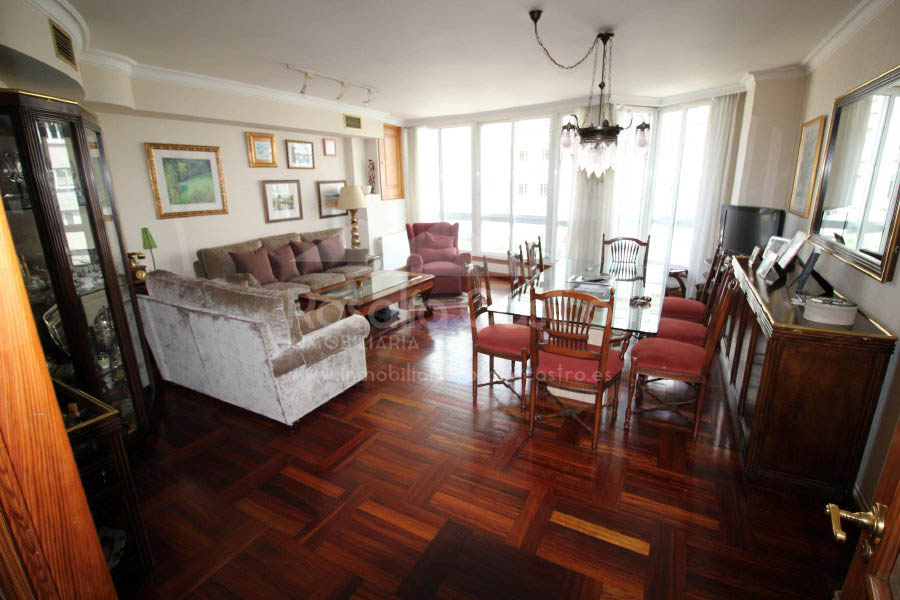 EXCLUSIVO PISO EN GRAN VIA (CORTE INGLES). Piso en venta, Compra piso, Alcabre-Navia-Samil, Vigo, Pontevedra